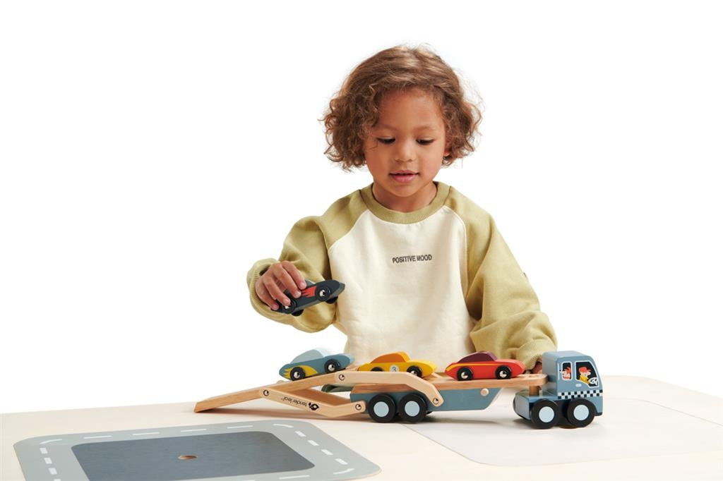 Tender Leaf Toys Houten Autotransporter