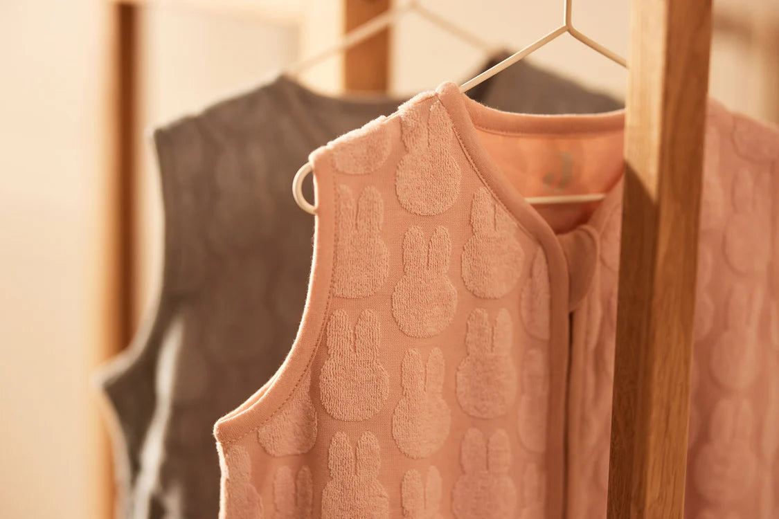 Jollein Slaapzak Jersey Miffy Jacquard Terry Wild Rose